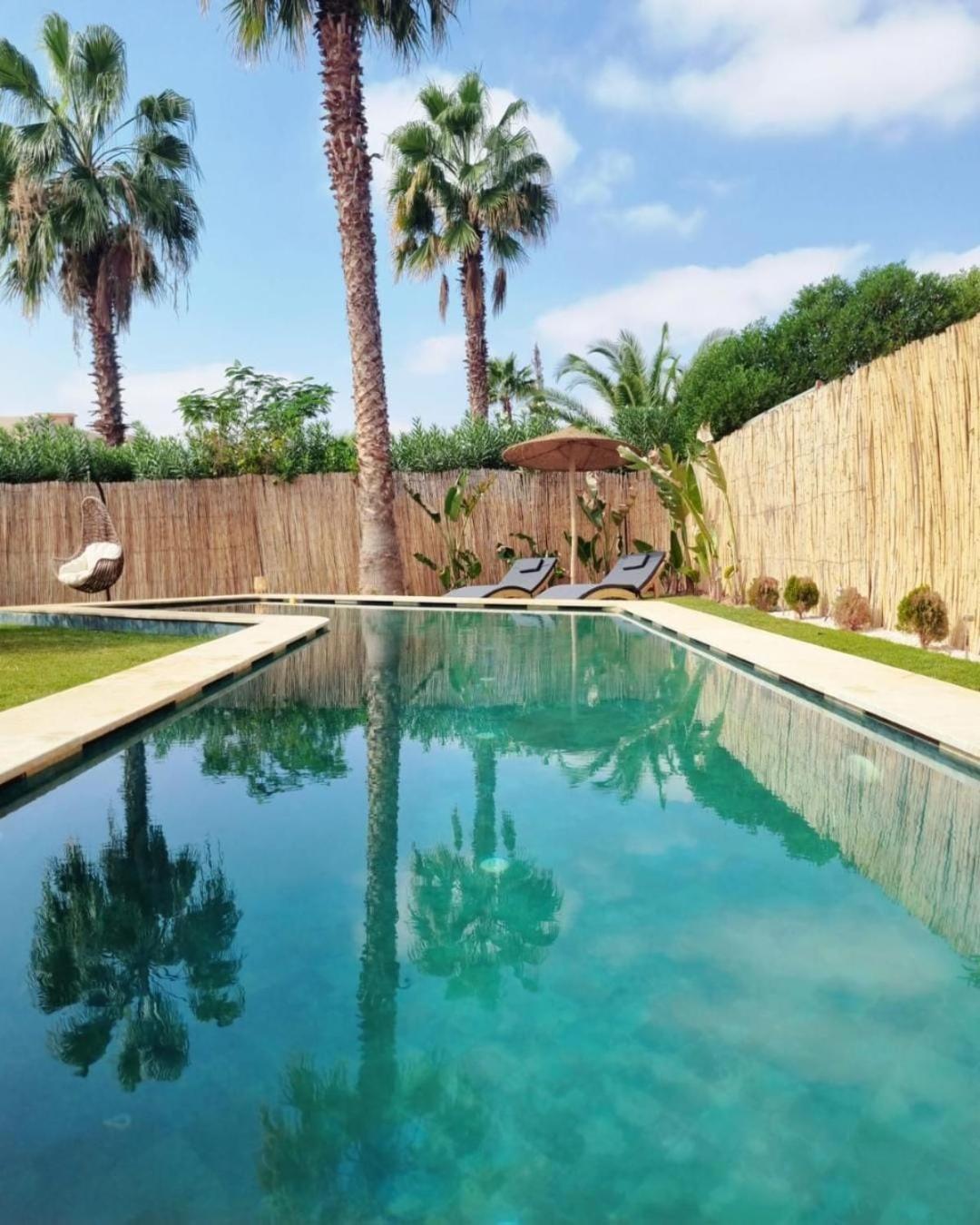 Naya Et Sa Piscine Chauffee Sans Vis-a-vis Villa *